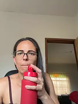 Chat +18 de Miss_Margot ao vivo