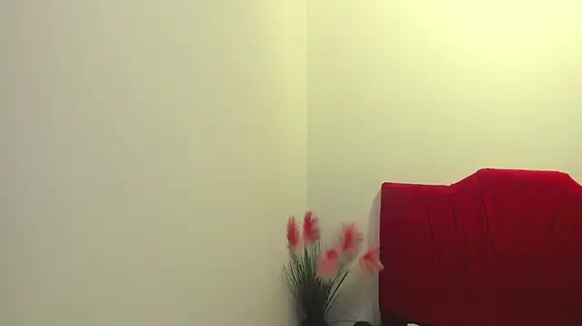 _paula_69 Adlı Modelin Canlı XXX Sohbeti