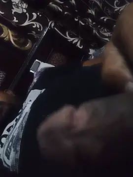 Hero7029 Live XXX-Chat