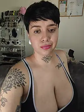 KatInk's Live XXX Chat