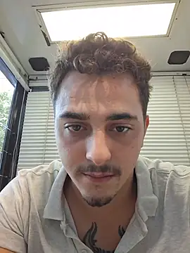 papisabroson Live XXX-chat