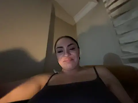 -ASLAN-KADINI-O-'s Live XXX Chat