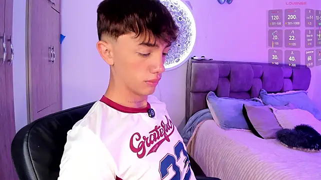 Chat +18 de Timothy_ros ao vivo
