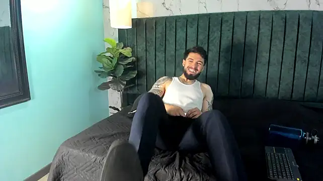 Liam_ashford Chat XXX live