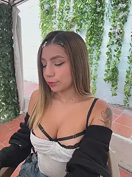Chatroom XXX en direct de Issa_pink18