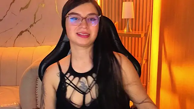 XXX chat uživo modela doncellita_strong_tf