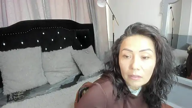 Czat XXX na żywo – gaby_trent