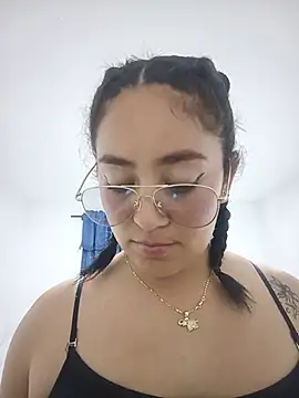 Czat XXX na żywo – Scarlett_Jank