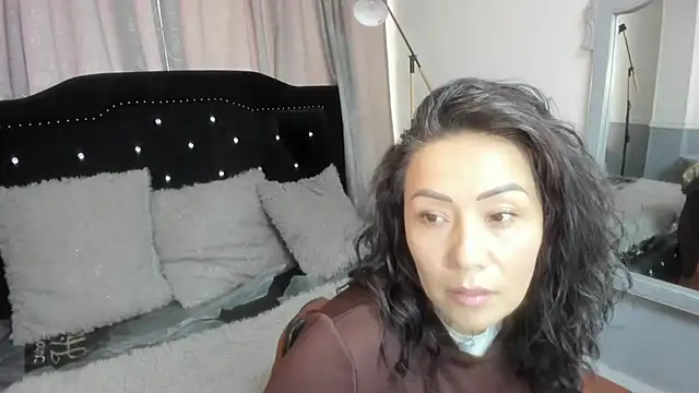 gaby_trent Chat XXX live