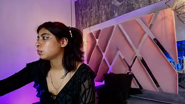 _Angel_dustt লাইভ XXX চ্যাট