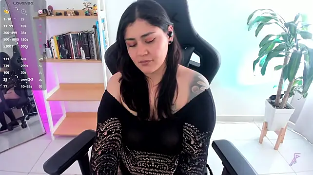Czat XXX na żywo – karlie02_