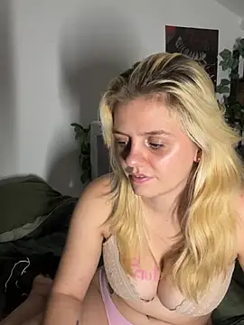 darknaavii XXX чат на живо