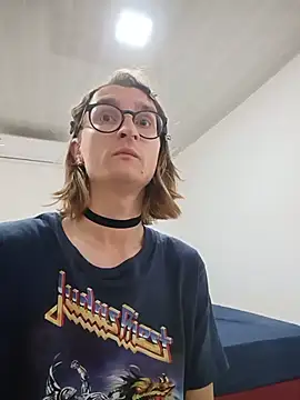 DaniKat – Naživo XXX chat