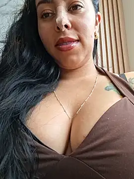 Luianna Live XXX-Chat