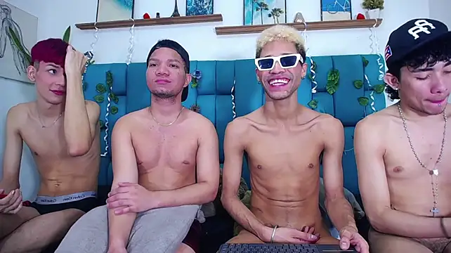 Dirty3someGuys 即時 XXX 聊天