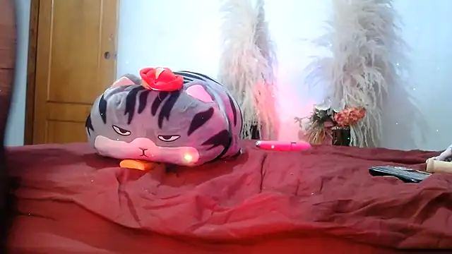 Angeliicaxx: онлайн-секс-чат