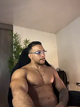 FreszXn Live XXX chat