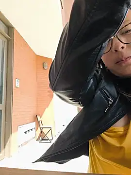 Chat XXX en directo de VALELUXX
