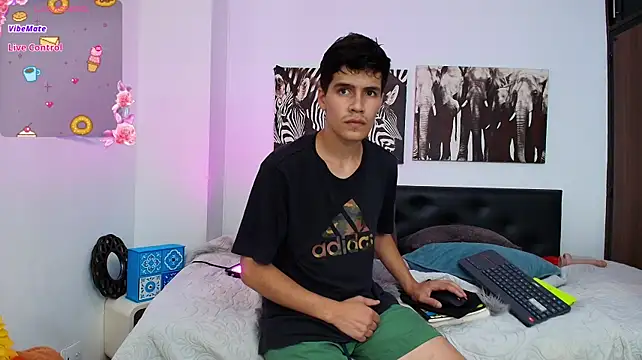 Jacob5_ – Naživo XXX chat