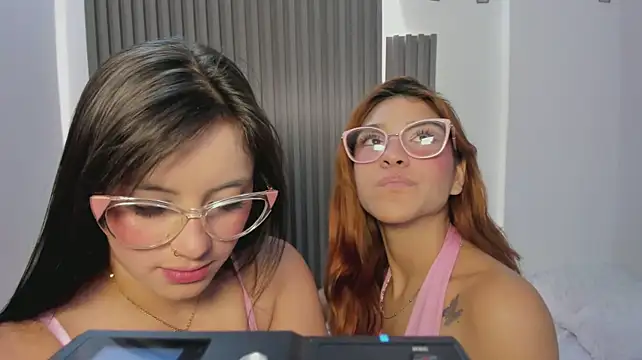 Be_dominatedn Live XXX chat