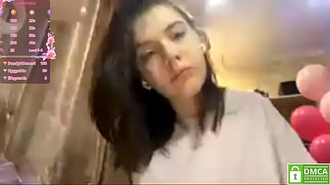 CeyaLierのライブXXXチャット