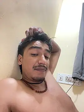 Chat +18 de Gre3k_god ao vivo