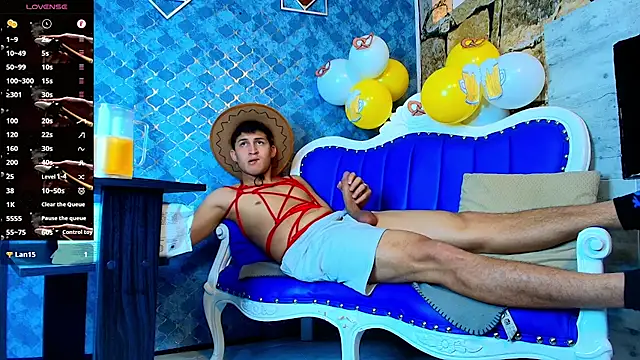 XXX chat uživo modela Axel_Romanov