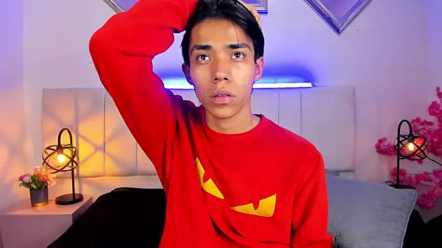 Camiilo_Fox élő XXX-chatje