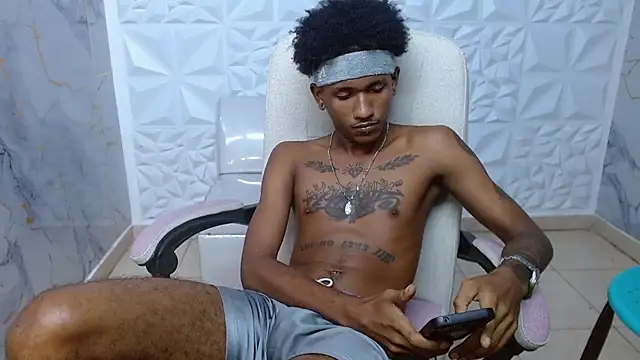 Chat +18 de ManSant ao vivo