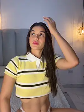 Valentina_lux1 Adlı Modelin Canlı XXX Sohbeti