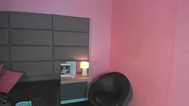 Онлайн чат XXX DAKOTA_SAKURA