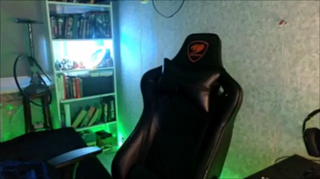 Chat XXX en directo de _Serious_Man