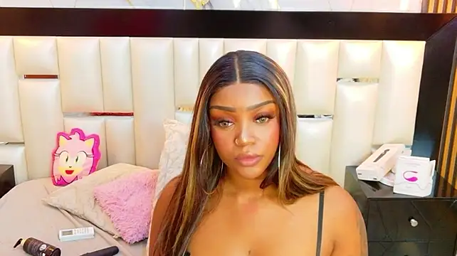 Chat XXX Live SalomeRestrepo