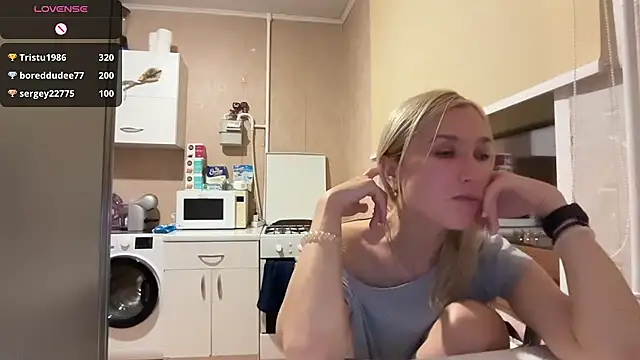 AngelJeni 现场XXX聊天