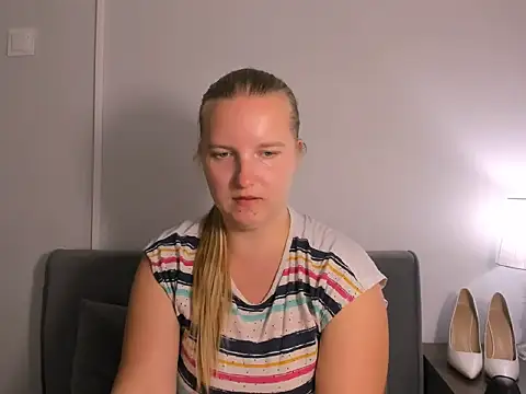 RoseTeacherX's Live XXX Chat