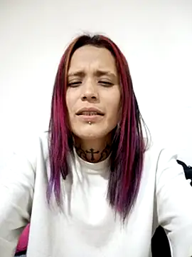 Czat XXX na żywo – Lya_Ross19