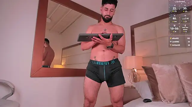 XXX chat uživo modela AngellStone