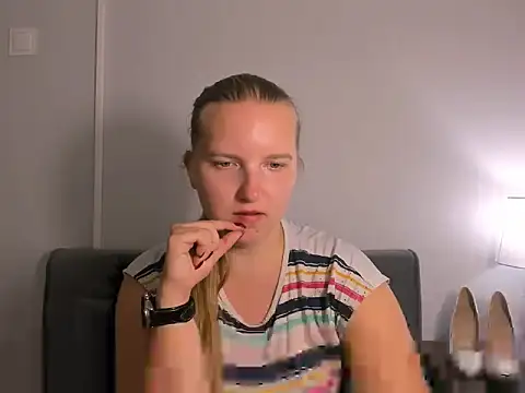 Živý XXX chat RoseTeacherX