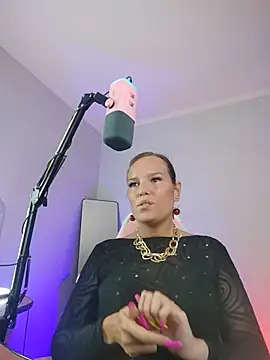 دردشة Lady_Shine الجنسية المباشرة