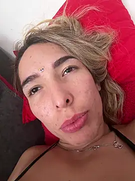 Czat XXX na żywo – Niky_777