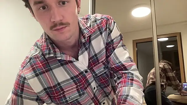 Czat XXX na żywo – cute_mark