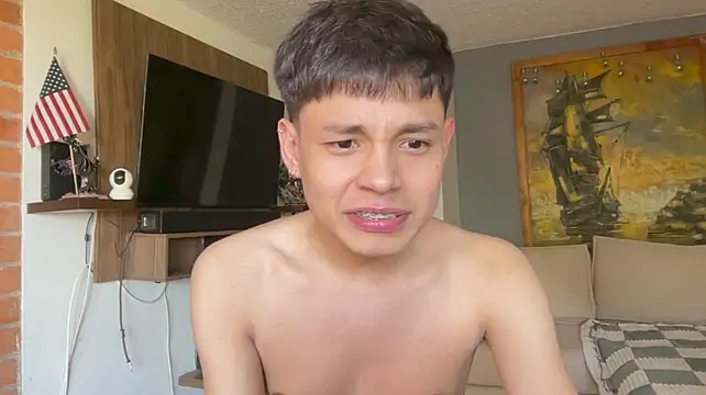 Chat +18 de Andy_Belier23 ao vivo