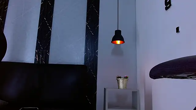 GoldenBoy_23 Live XXX-chat