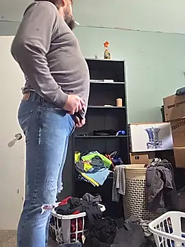 Heavyhung14u XXX чат на живо