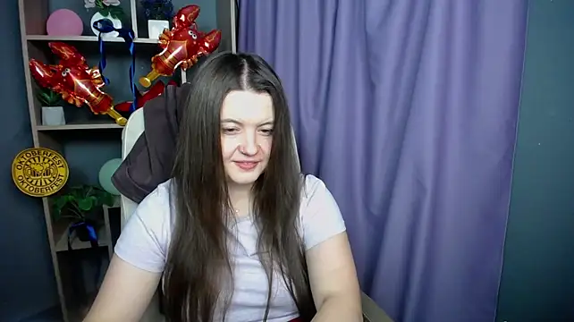 Chatroom XXX en direct de MavkaCute