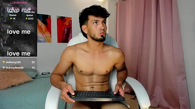 HarryFosster XXX чат на живо