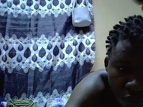 ToxicDoll01 XXX чат на живо