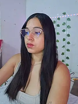 دردشة ValentinaGarcia3 الجنسية المباشرة