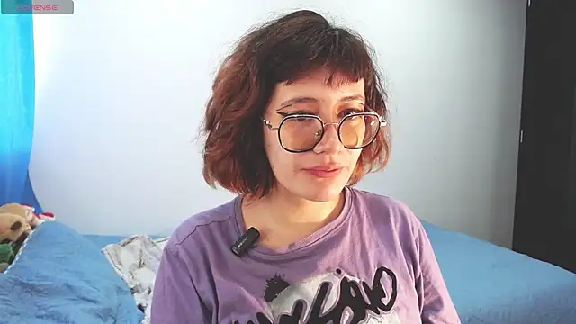 mariana124-'s Live XXX Chat