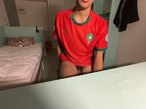 Rebeu_77's Live XXX Chat